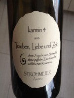 Strohmeier - Trauben Liebe Und Zeit Karmin 4 NV (750ml)