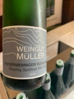 Stefan Muller Riesling SPATLESE Alte Reben 1923`Nied Sonnenberg` 2018 (750ml)